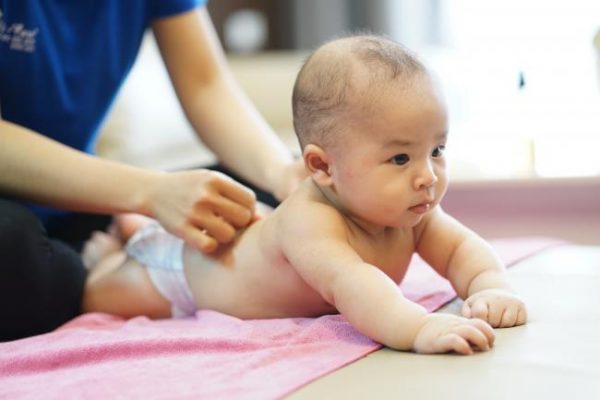 Danh sách các trung tâm cung cấp dịch vụ tắm bé uy tín tại Hà Nội