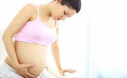 Vỡ ối là gì? Bao lâu sau khi vỡ ối thì bé chào đời?
