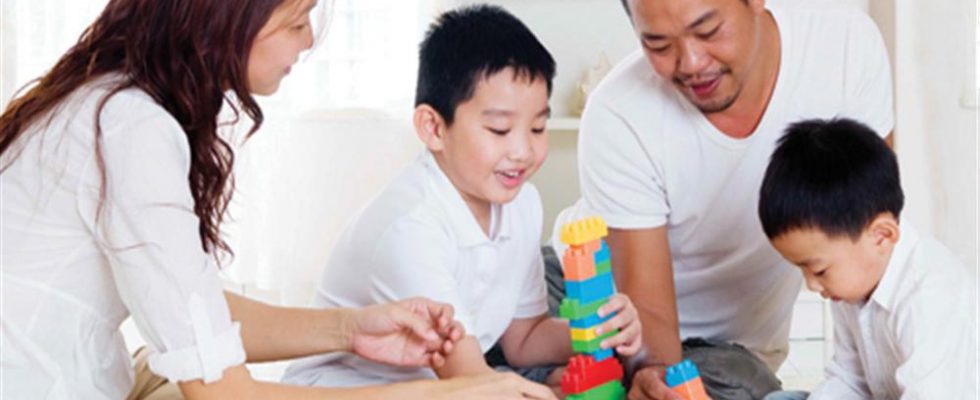 Giáo dục con: Tránh 4 điều sau nếu không muốn trẻ lớn lên dễ phạm pháp