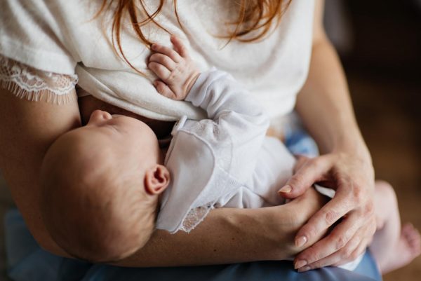 Bị ung thư vú có thể cho con bú được không? Các phương pháp điều trị ung thư vú!