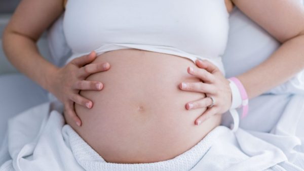 đếm số cử động của thai nhi