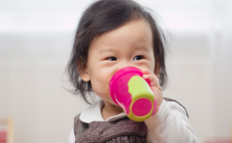 Mách mẹ thời điểm cai sữa và cách tiến hành cai sữa phù hợp cho bé