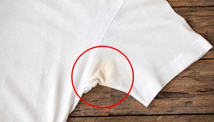 Cách giữ áo trắng không bị ố vàng nhanh hiệu quả nhất