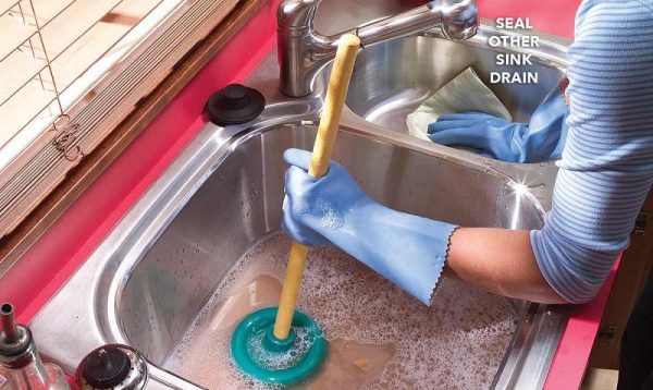 Cách-thông-tắc-bồn-rửa-chén-hiệu-quả-nhất-6