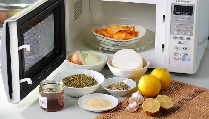 sử dụng lò vi sóng