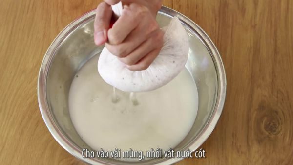 Vắt nước cốt dừa