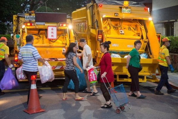 Những ý tưởng bảo vệ môi trường hay ho đến từ các nước
