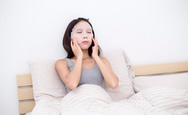 Đắp mặt nạ