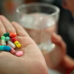 7 sai lầm khi uống thuốc sẽ khiến bệnh tình của bạn ngày càng tệ hơn