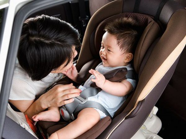 Tủ thuốc ngày Tết cần có những loại thuốc nào để “sơ cua” cho bé?