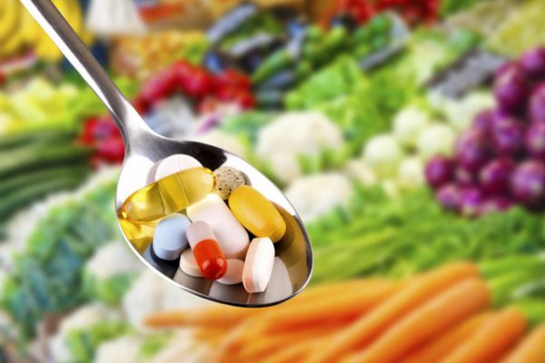 Ty lệ trật, gãy khớp tăng gấp đôi có liên quan đến việc dùng vitamin B quá liều