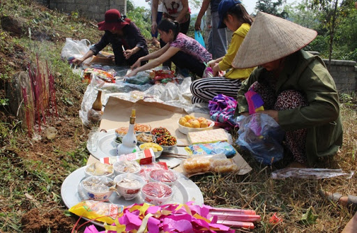 Những kiêng kỵ vào tiết Thanh Minh (lễ tảo mộ) bạn cần phải biết nếu không muốn gặp xui xẻo