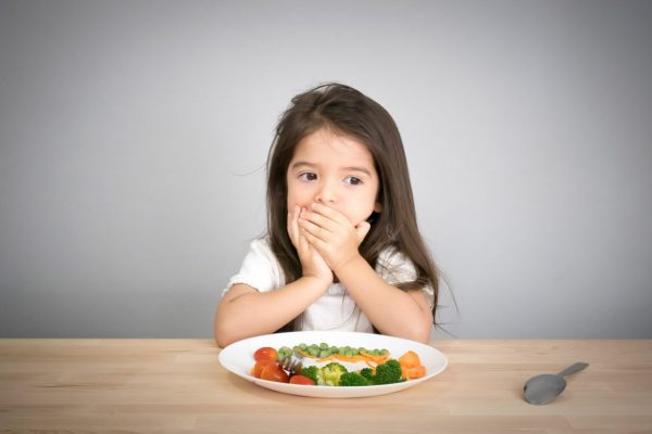 Các phương pháp hữu dụng mẹ cần áp dụng ngay nếu bé biếng ăn!