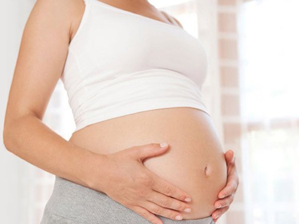 Mẹ bầu nhiễm mụn rộp sinh dục do Virus Herpes có nguy hiểm thế nào đến thai nhi?